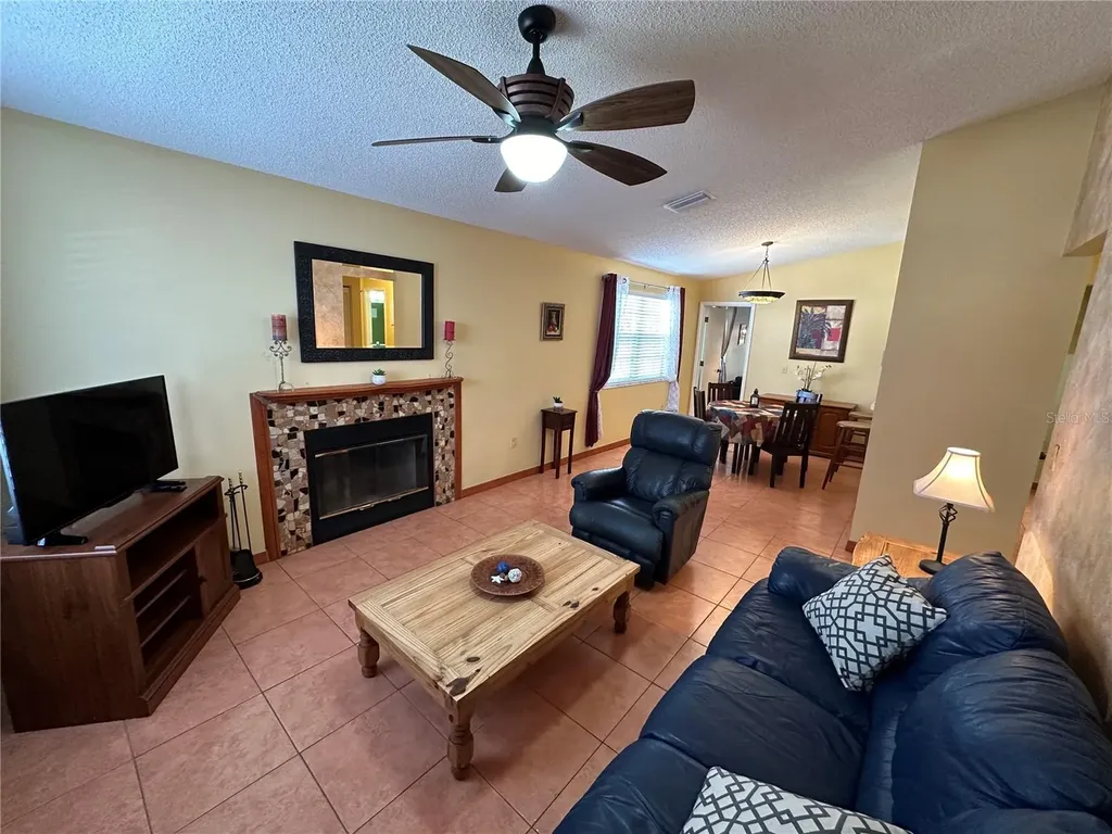 3840 59th Avenue W Bradenton FL 34210