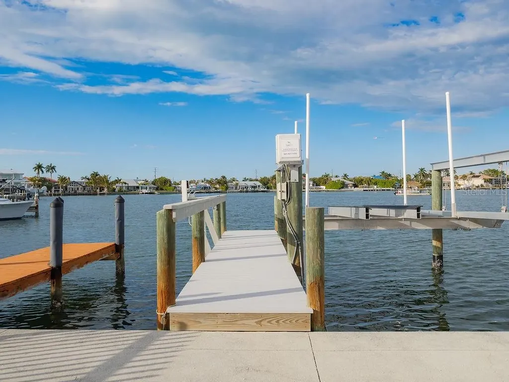 454 63rd Street Holmes Beach FL 34217