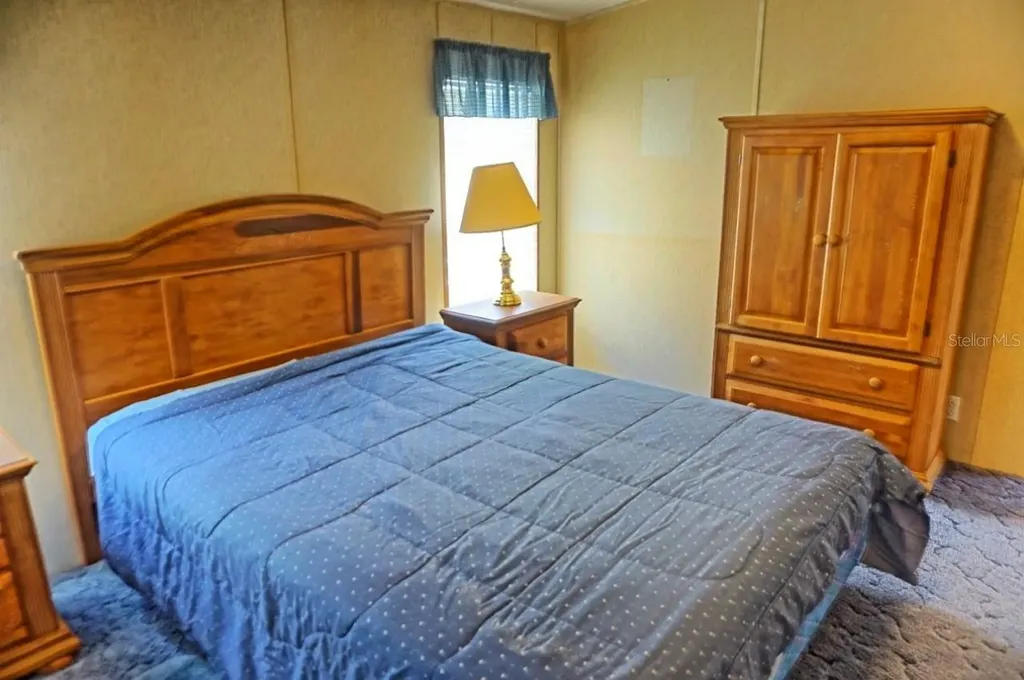 2016 Lake Linda Circle Lutz FL 33558