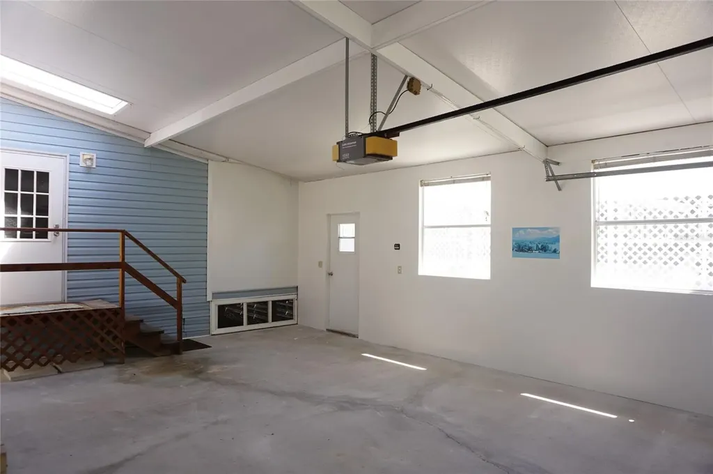 2016 Lake Linda Circle Lutz FL 33558