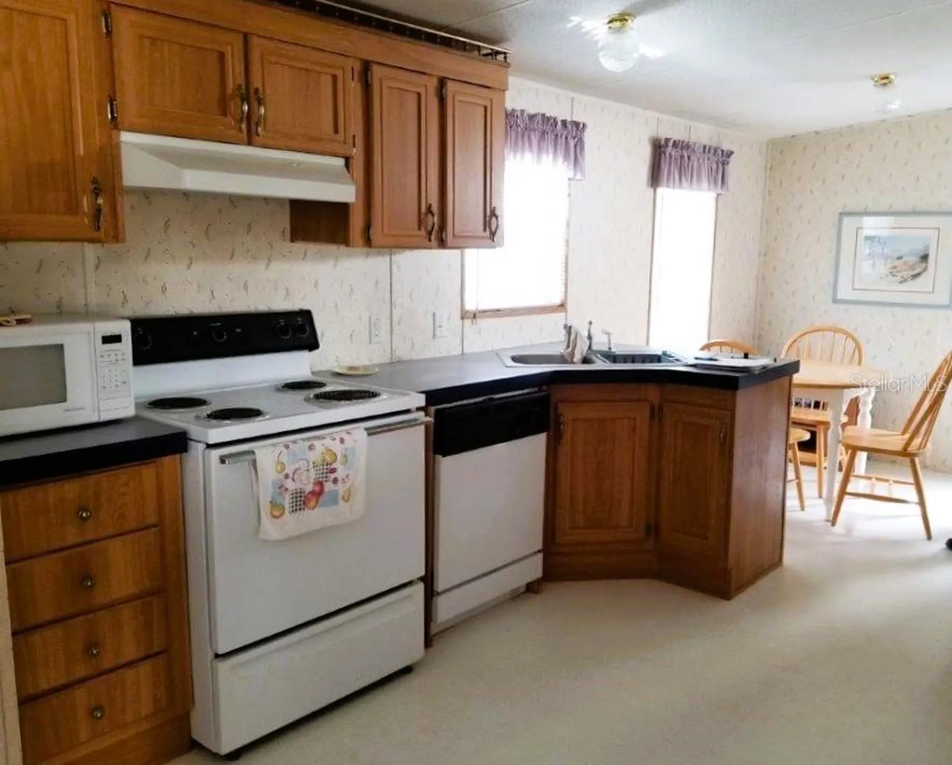 2016 Lake Linda Circle Lutz FL 33558