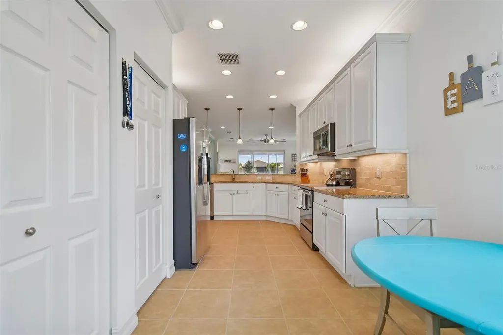 4834 Marble Springs Circle Wimauma FL 33598
