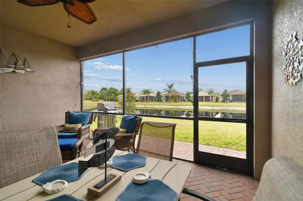 4834 Marble Springs Circle Wimauma FL 33598