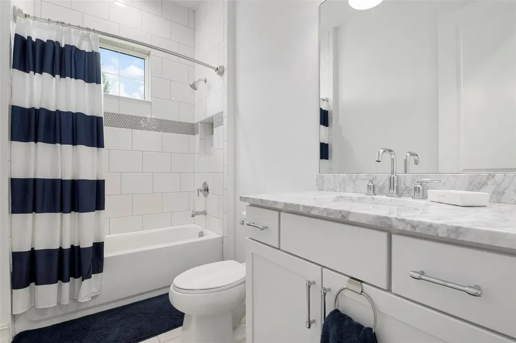 17114 Verona Place Bradenton FL 34202
