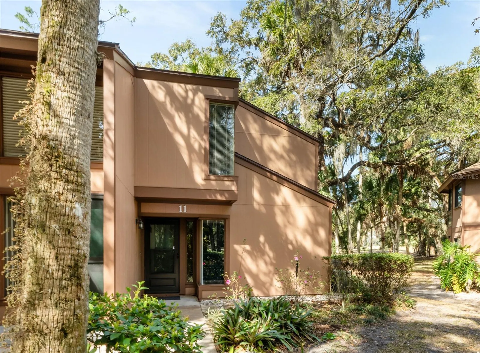 11 Fairways Circle Palm Coast FL 32137