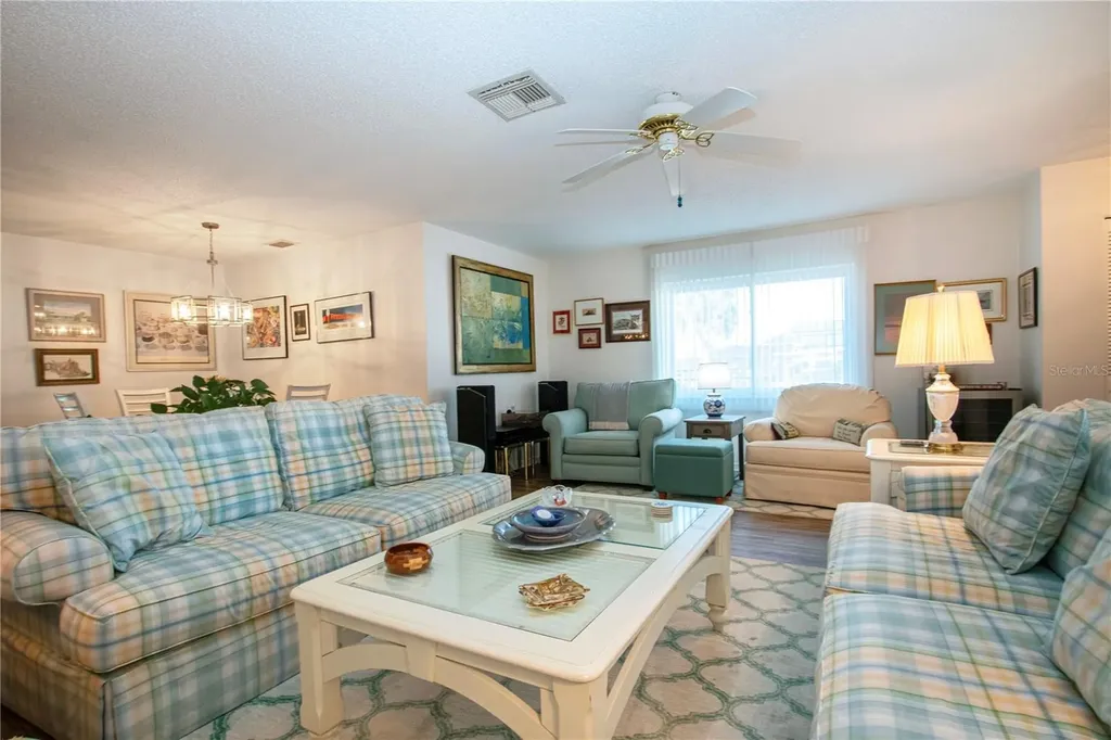 203 Austin Hill Court Sun City Center FL 33573