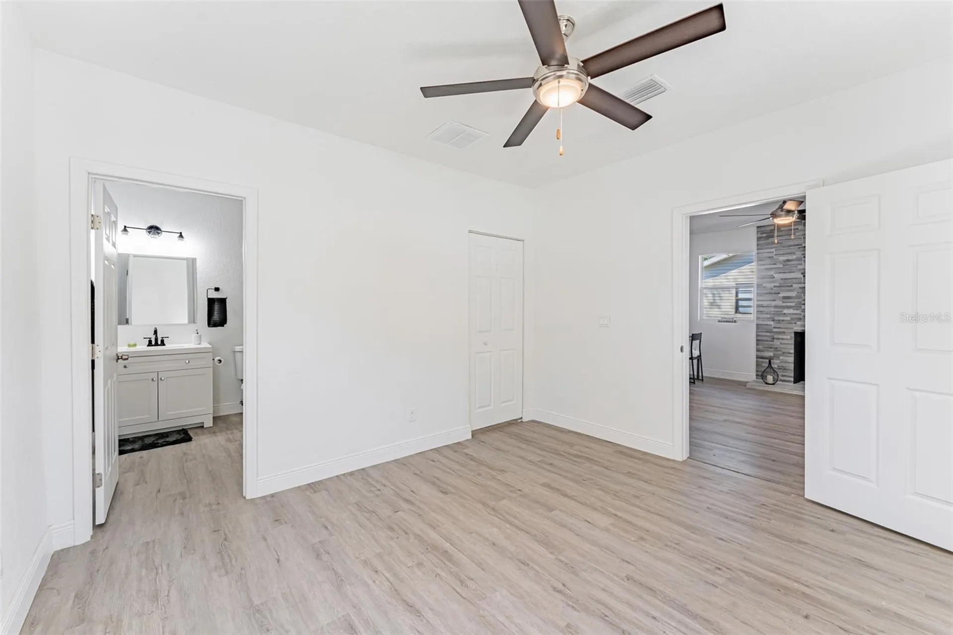 1305 E Osborne Avenue Tampa FL 33603