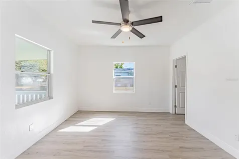 1305 E Osborne Avenue Tampa FL 33603