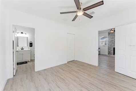 1305 E Osborne Avenue Tampa FL 33603