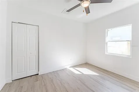 1305 E Osborne Avenue Tampa FL 33603