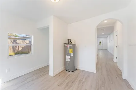 1305 E Osborne Avenue Tampa FL 33603