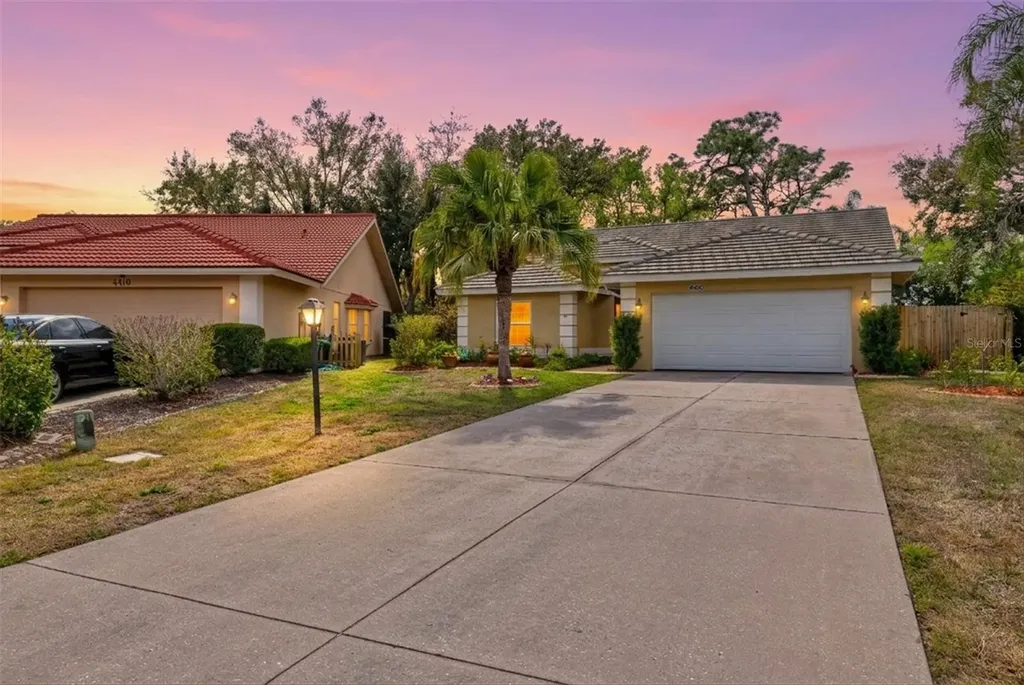 4405 Beauchamp Court Sarasota FL 34243