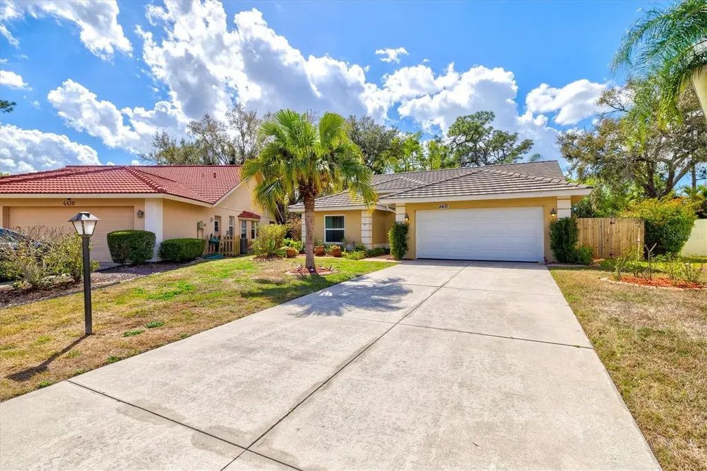 4405 Beauchamp Court Sarasota FL 34243
