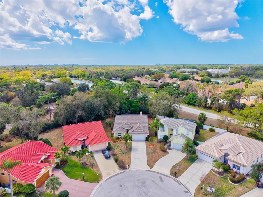 4405 Beauchamp Court Sarasota FL 34243