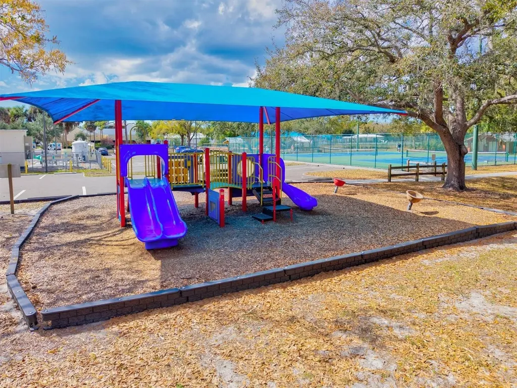 4405 Beauchamp Court Sarasota FL 34243