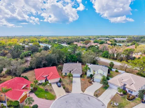4405 Beauchamp Court Sarasota FL 34243