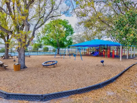 4405 Beauchamp Court Sarasota FL 34243