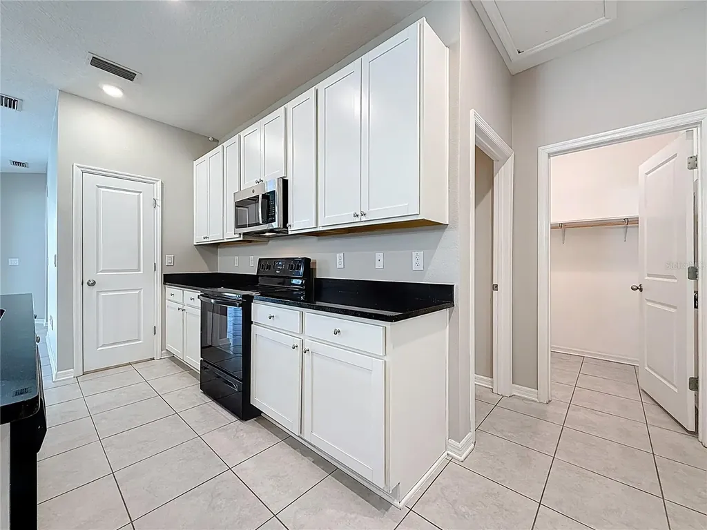 11874 Brighton Knoll Loop Riverview FL 33579