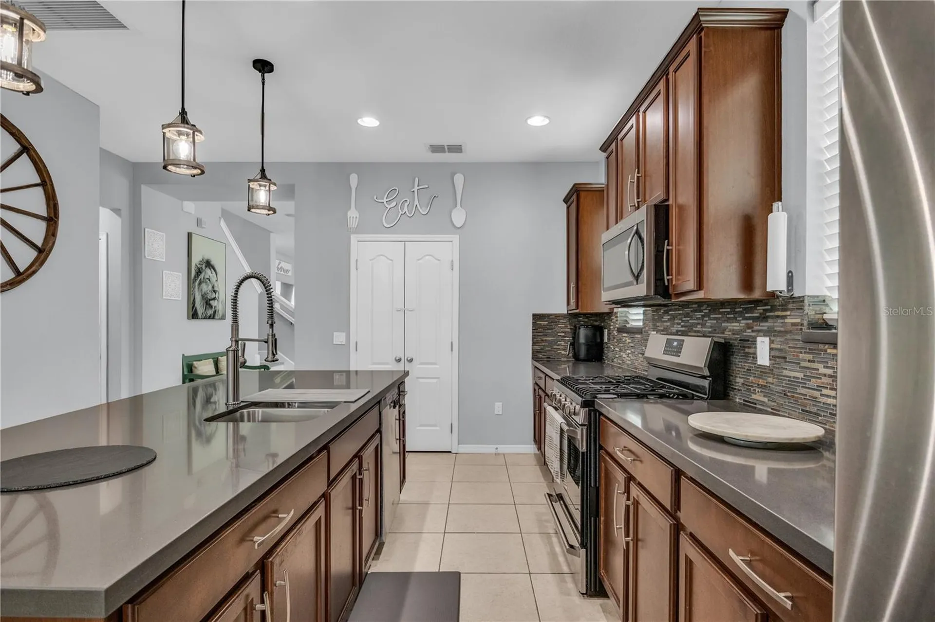 7238 Milestone Drive Apollo Beach FL 33572