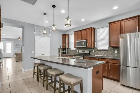 7238 Milestone Drive Apollo Beach FL 33572