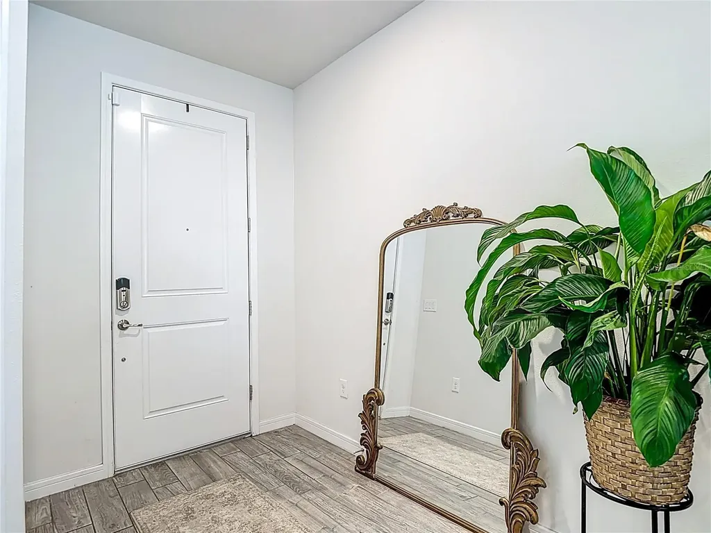 769 Parsons Mooring Court Seffner FL 33584