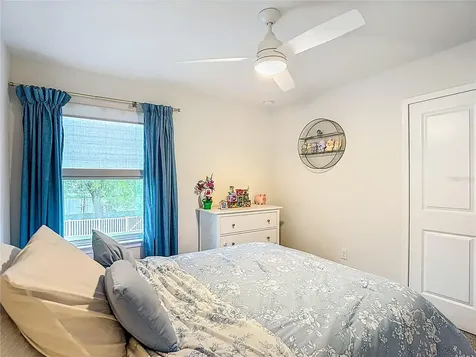 769 Parsons Mooring Court Seffner FL 33584