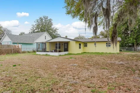7730 Chapel Avenue Port Richey FL 34668