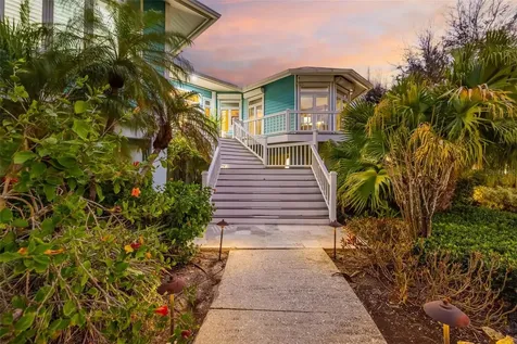 746 Eagle Point Drive Venice FL 34285