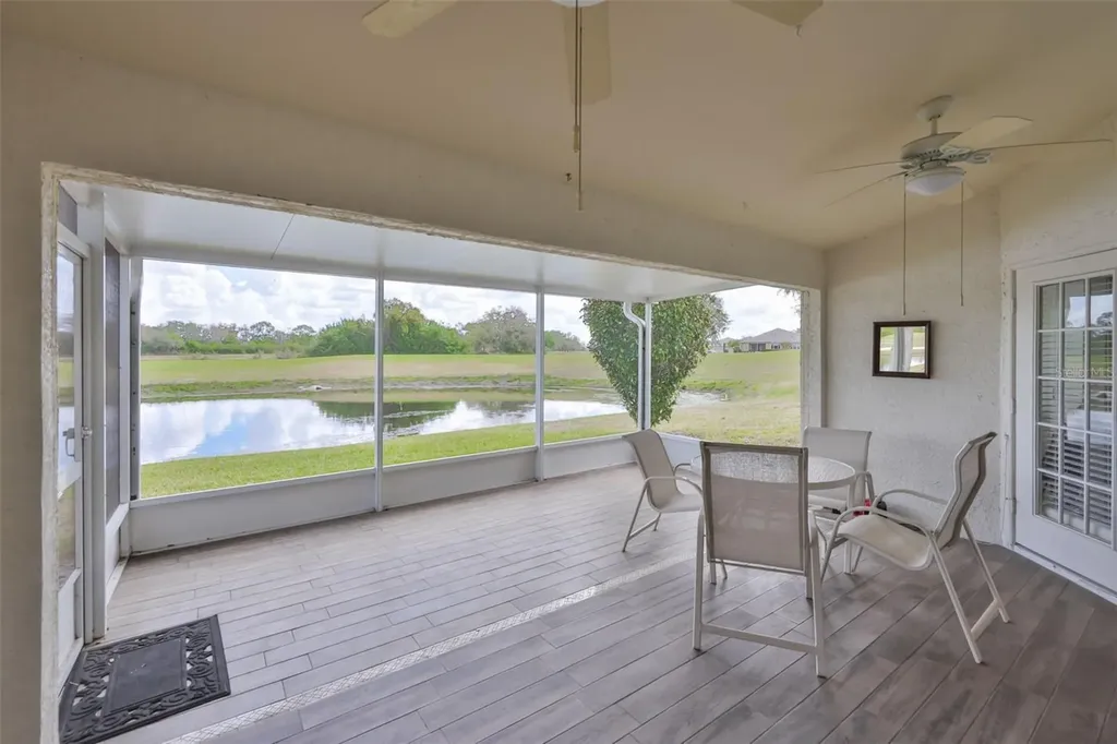 917 Villeroy Greens Drive Sun City Center FL 33573