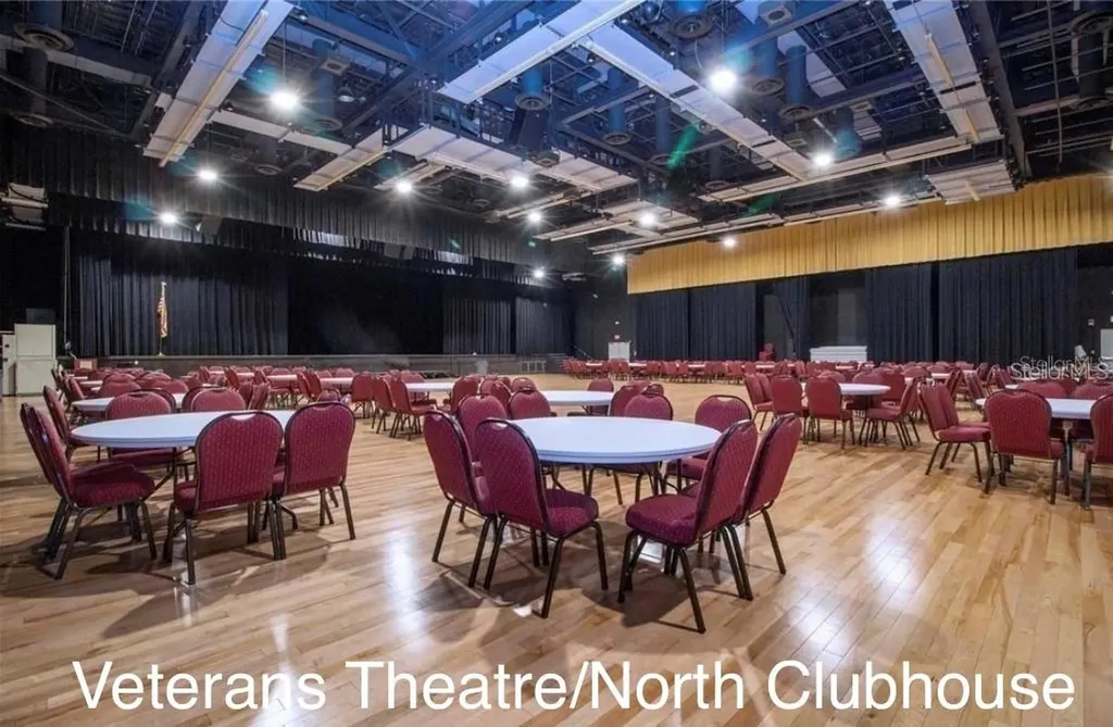 917 Villeroy Greens Drive Sun City Center FL 33573