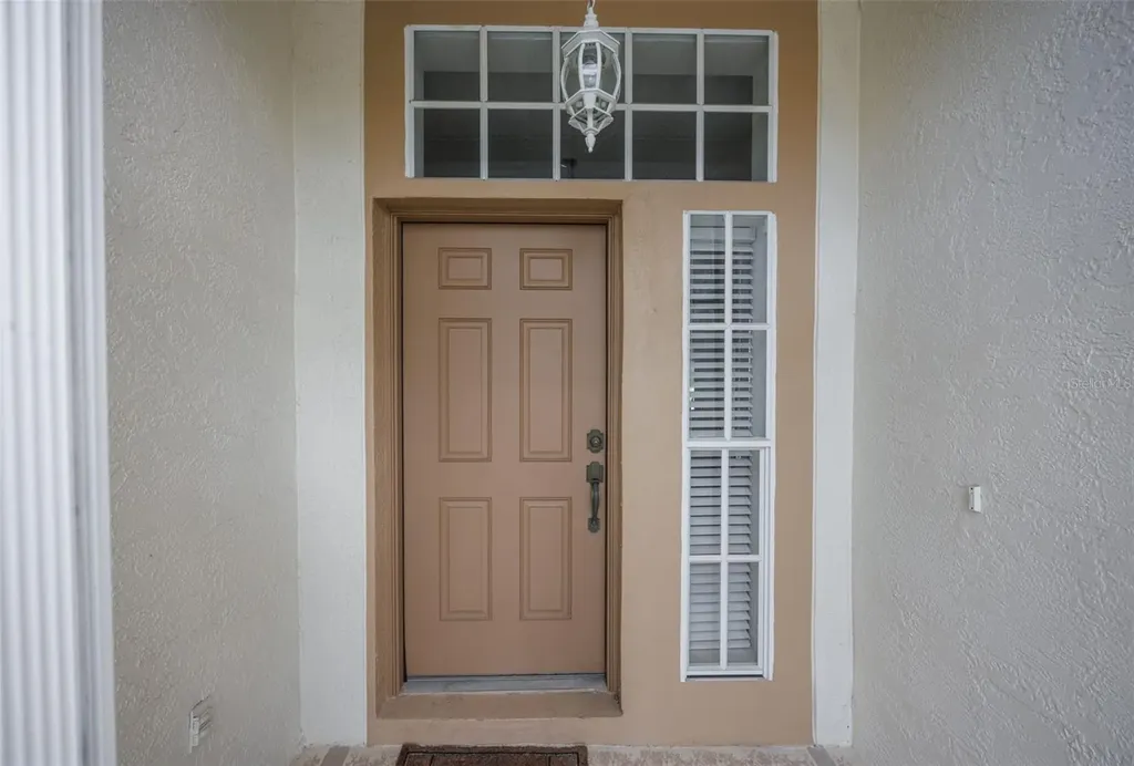 917 Villeroy Greens Drive Sun City Center FL 33573