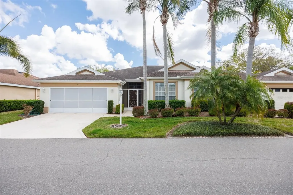 917 Villeroy Greens Drive Sun City Center FL 33573