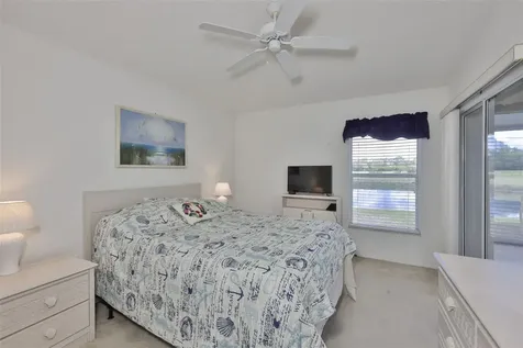 917 Villeroy Greens Drive Sun City Center FL 33573