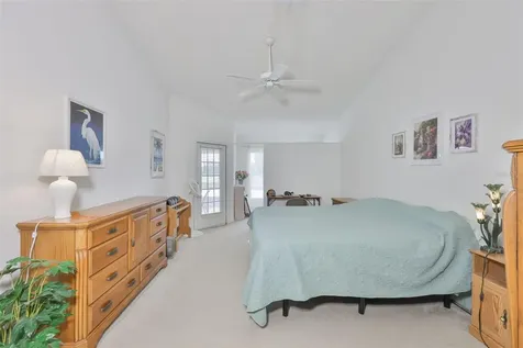 917 Villeroy Greens Drive Sun City Center FL 33573