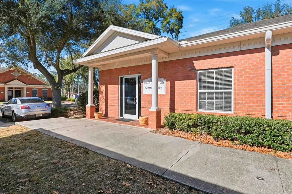 4130 NW 37th Place Gainesville FL 32606