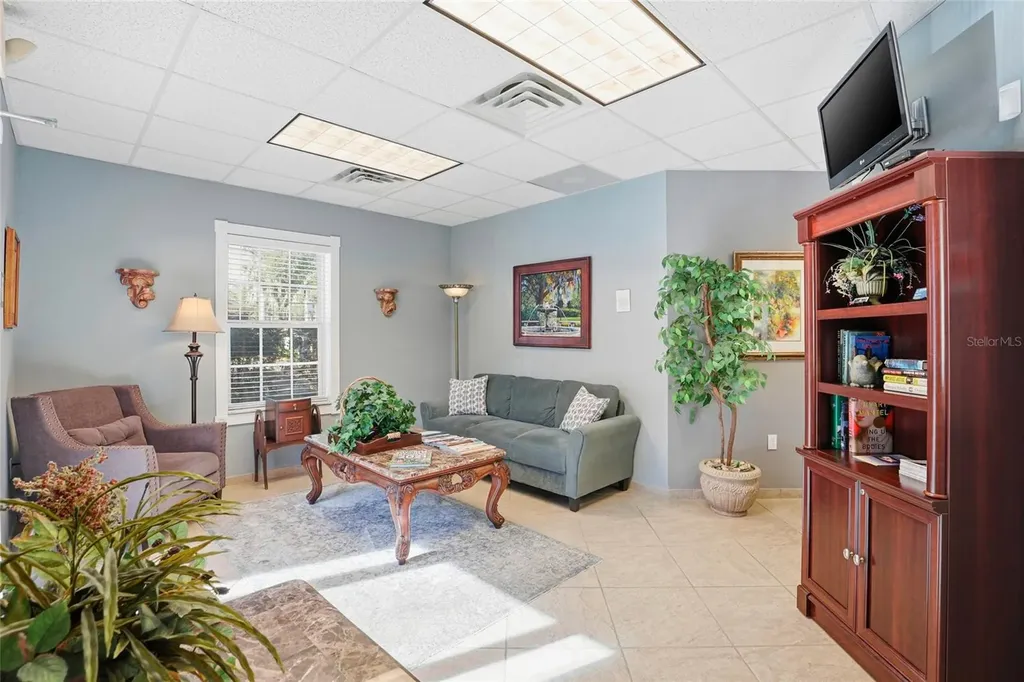 4130 NW 37th Place Gainesville FL 32606