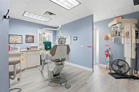 4130 NW 37th Place Gainesville FL 32606