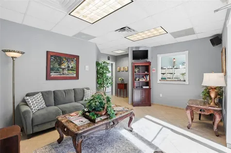 4130 NW 37th Place Gainesville FL 32606