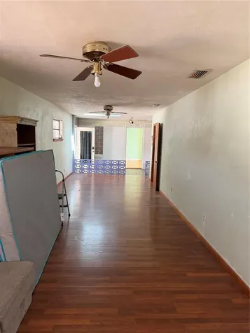 1129 Holly Avenue Daytona Beach FL 32117