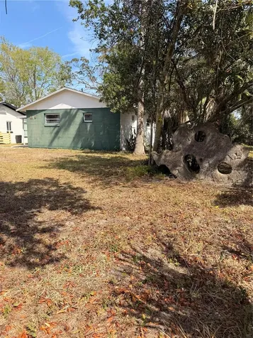 1129 Holly Avenue Daytona Beach FL 32117