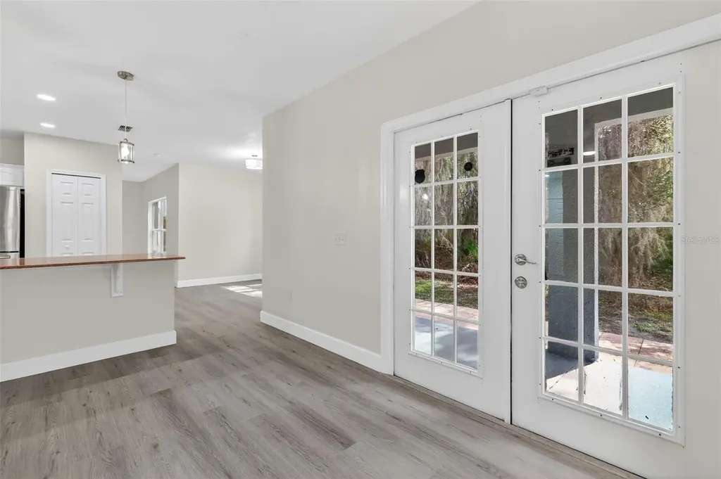 402 Big Sioux Court Kissimmee FL 34759