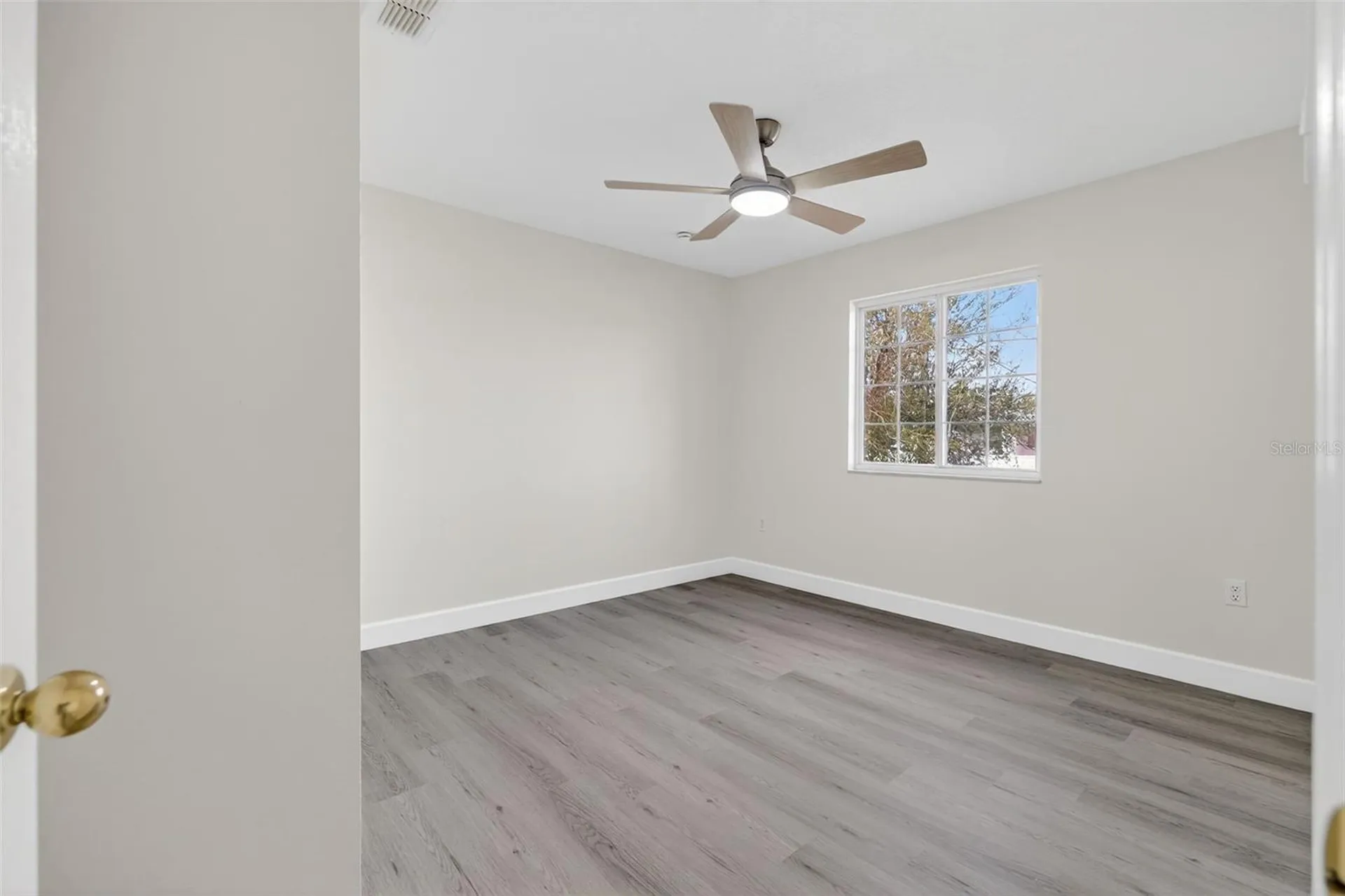402 Big Sioux Court Kissimmee FL 34759