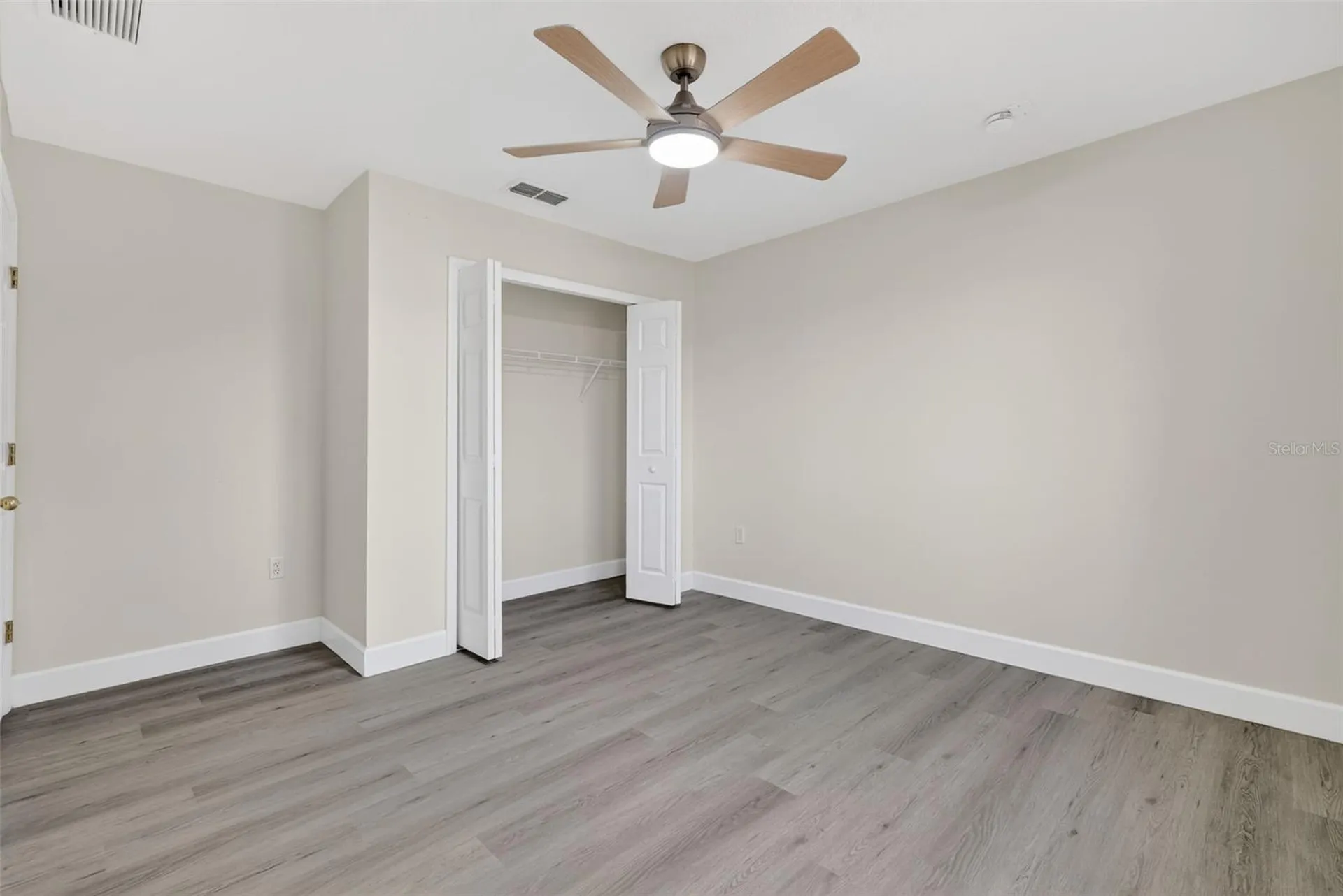 402 Big Sioux Court Kissimmee FL 34759