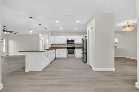 402 Big Sioux Court Kissimmee FL 34759