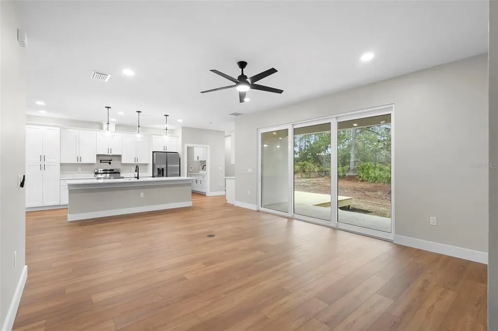 39330 Greenbrier Street Eustis FL 32736
