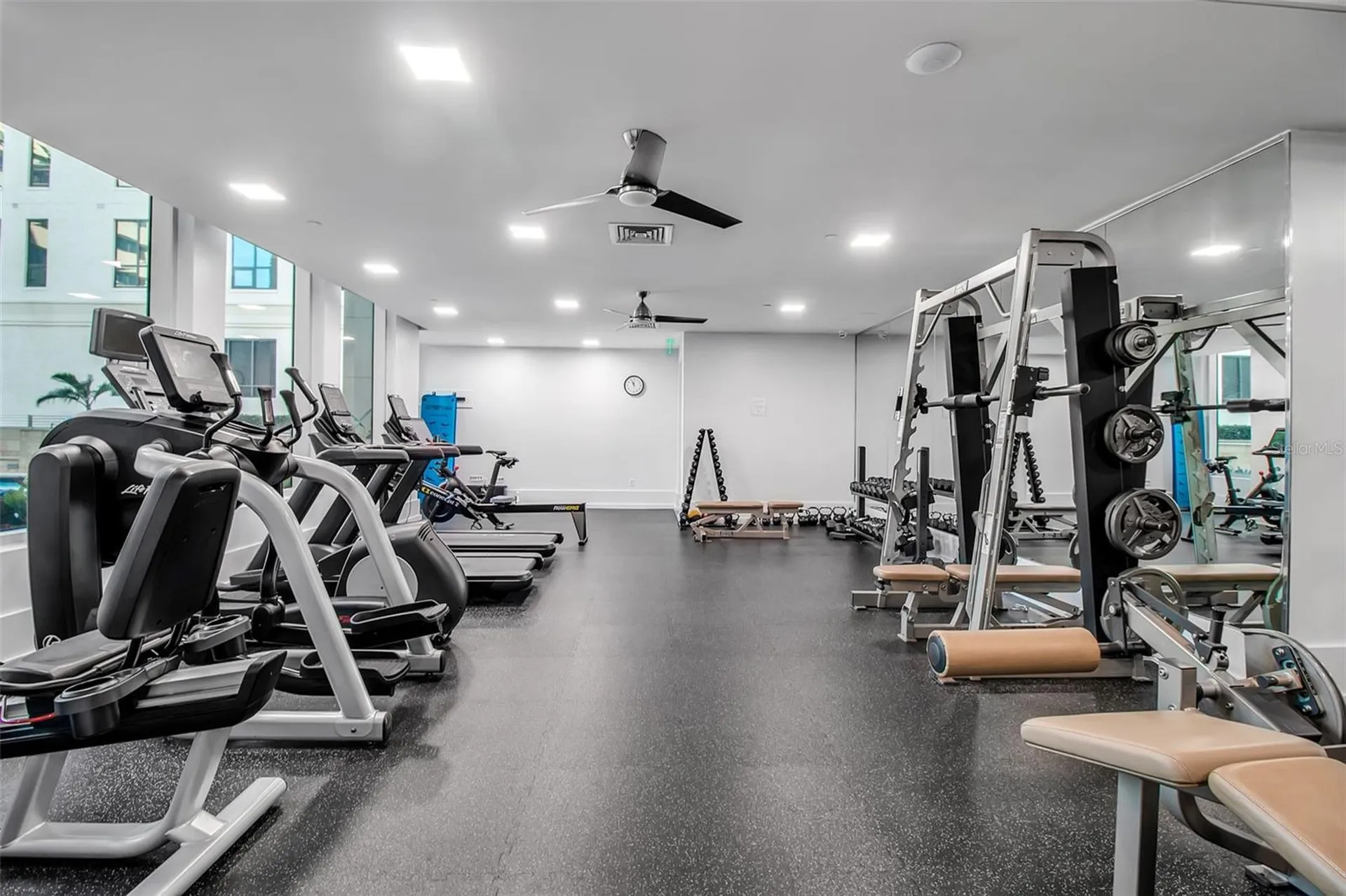 1350 Main Street Sarasota FL 34236