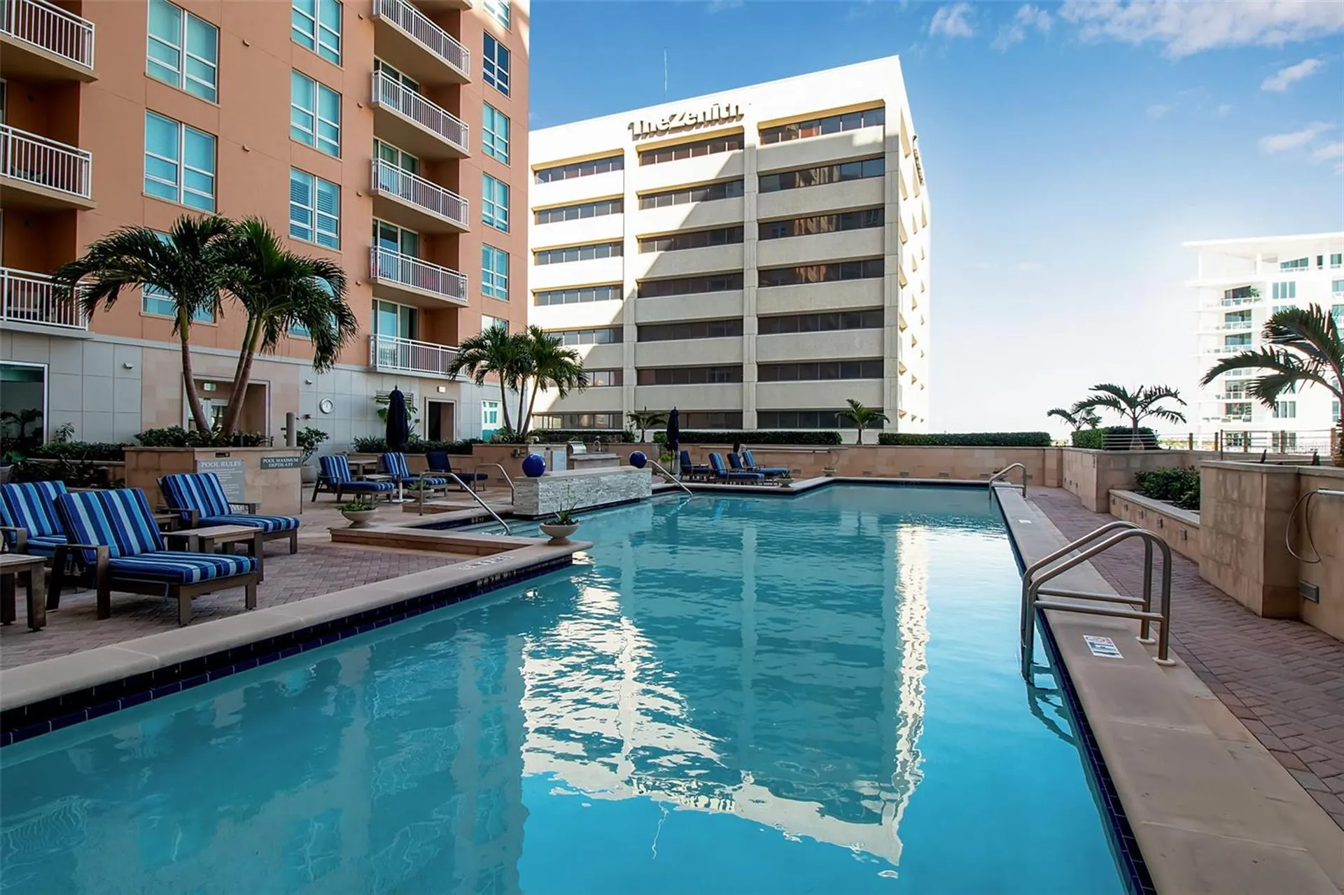 1350 Main Street Sarasota FL 34236