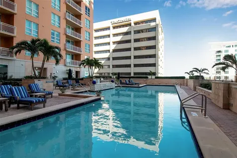 1350 Main Street Sarasota FL 34236