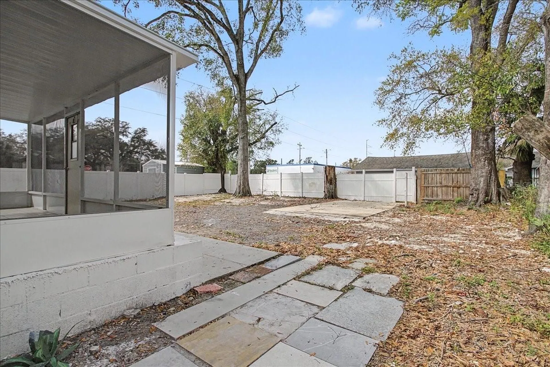 4004 N Munro Street Tampa FL 33603