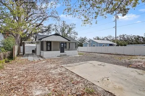 4004 N Munro Street Tampa FL 33603